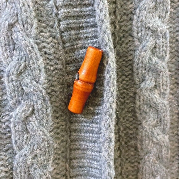 Eddie Bauer Women’s XL Blue Lamb's Wool Hooded Long Sleeve Cable knit Cardigan - Picture 5 of 12